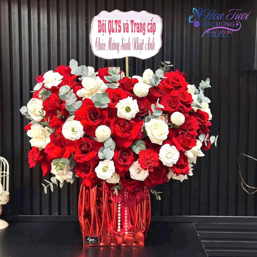 Giỏ Hoa Nhỏ GH015